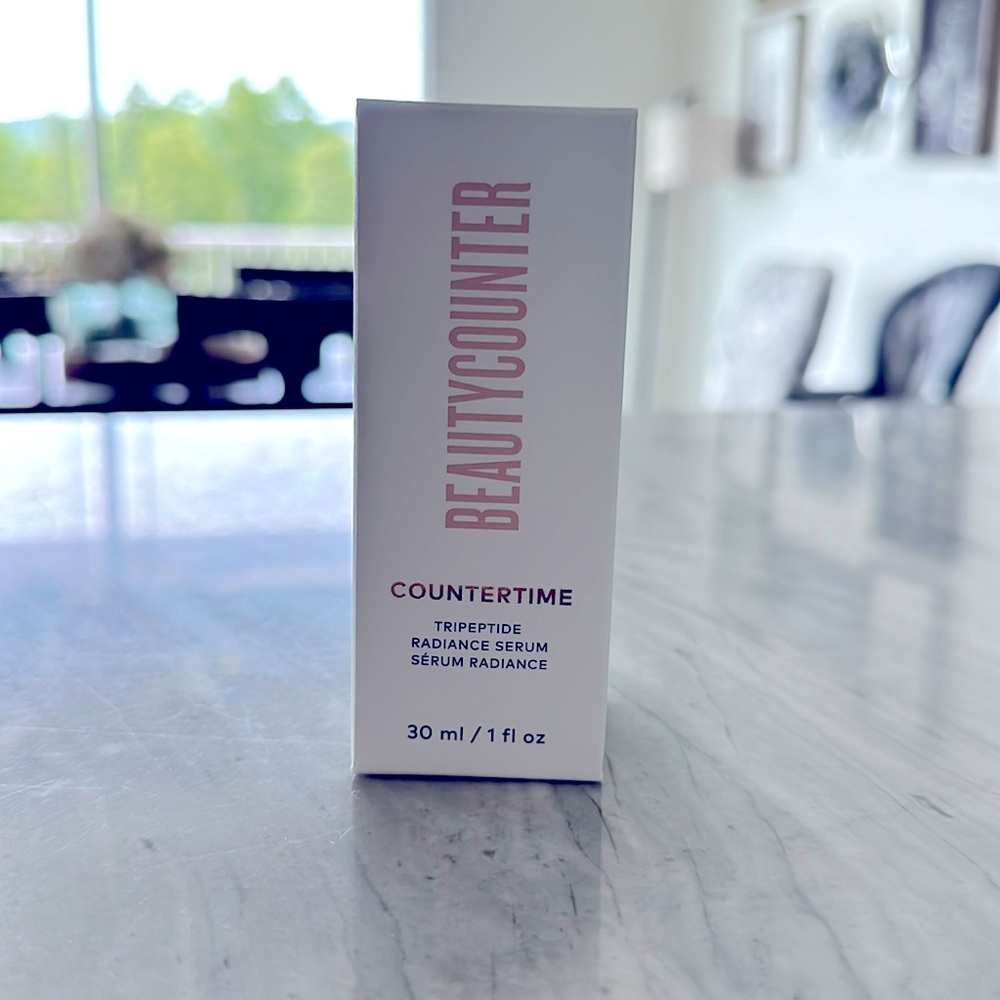 New in box Beautycounter Countertime Tripeptide Radiance Serum
